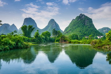 冯骥才笔下的俗世奇人一共有哪几个